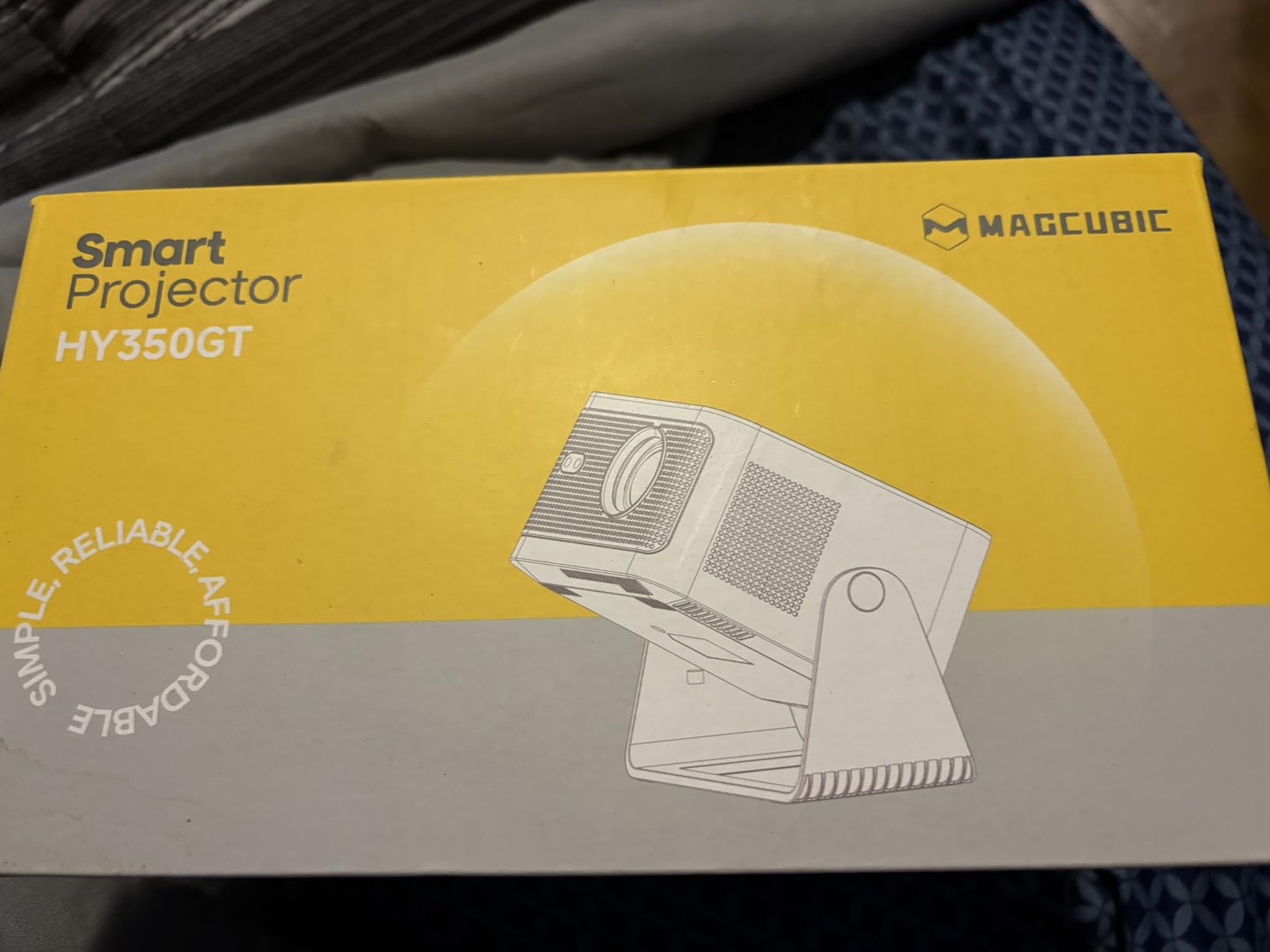 Magcubic HY300 2026 Review — Portable Projector Worth Buying? – Infoquu